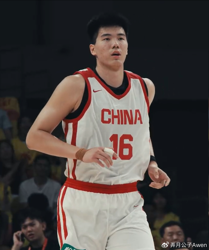 新2网址-国家队2战轰19分！在广东季后赛5战得3分，球迷：离开杜锋会打球了|焦泊乔|徐昕|广东男篮|广州队|郭士强_新浪体育_新浪新闻
